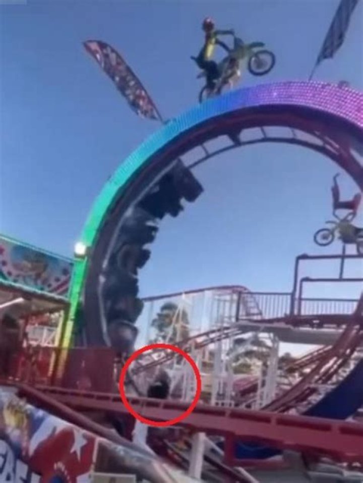 
26-year-old Girl, Shylah Rodden, has ended up in a Coma After a Roller Coaster Mishap 