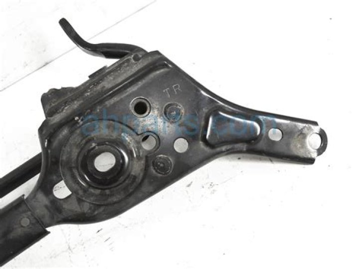 Bollywood Star Kareena Kapoor Khan's Age and Journey in 2023 - SarkariResult