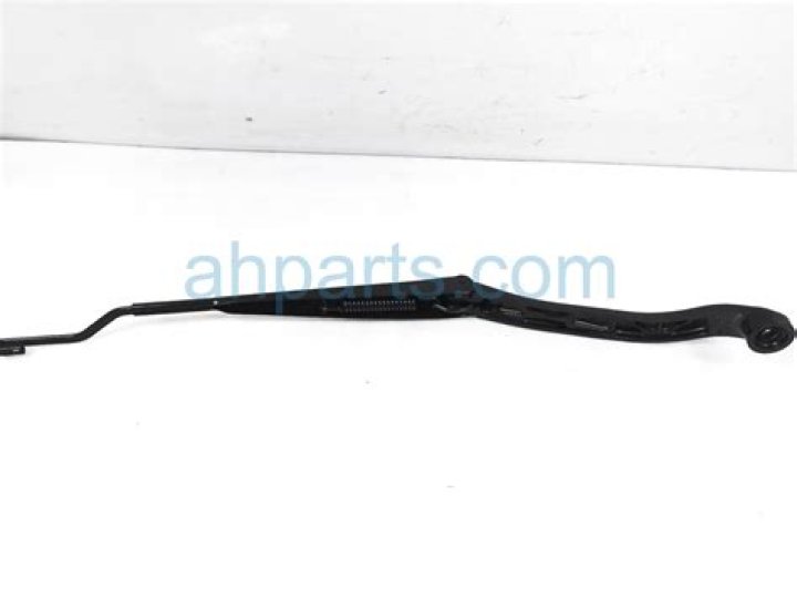 Lola Tung Net Worth : Details About Cars, Career, Film, Income, Age, Home - SarkariResult