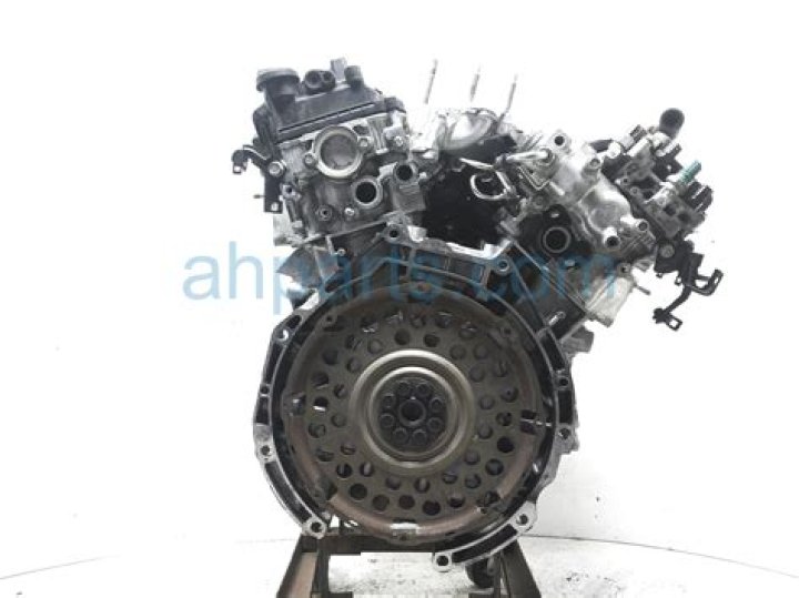 Max Kepler Net Worth: Details About Stats, Injury, Age, Wife, Contract - SarkariResult