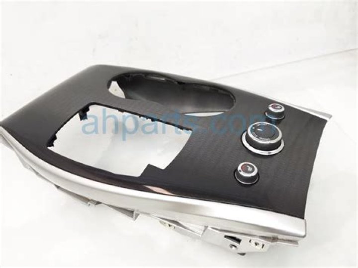 Revealing Tobey Maguire's Stature: How Tall Is the Spider-Man Star? - SarkariResult