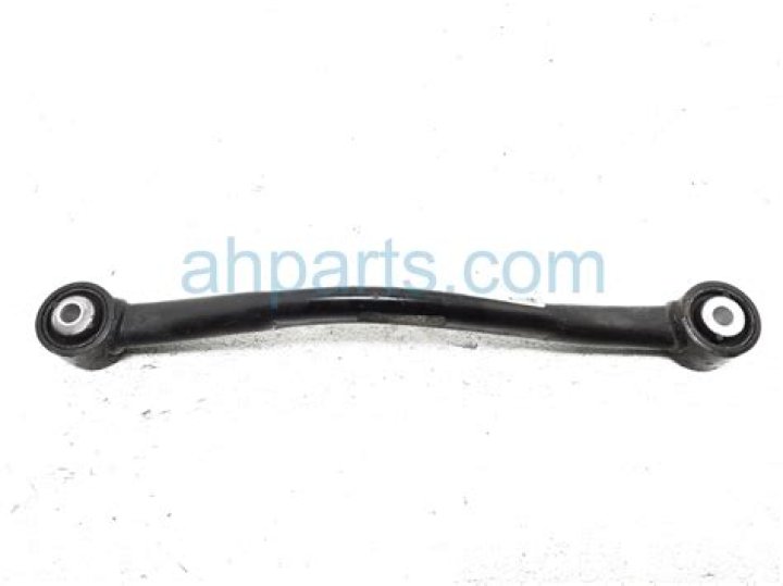 Emilio Estevez Net Worth: Details About Movie, Career, Wife, Age, Income - SarkariResult