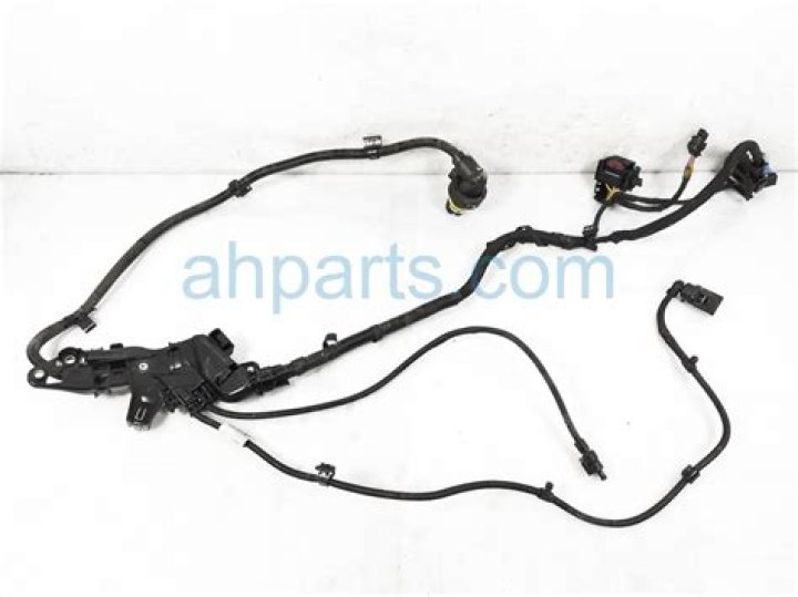 Did Jenna Ortega leave the Scream franchise because Melissa Barrera was no longer part of it? - SarkariResult