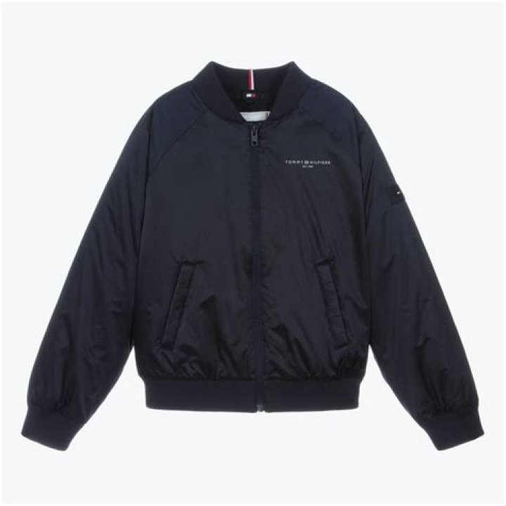 Oleksandr Pikhalyonok Net Worth: Career, Home, Age, Income, All You Need to Know - SarkariResult