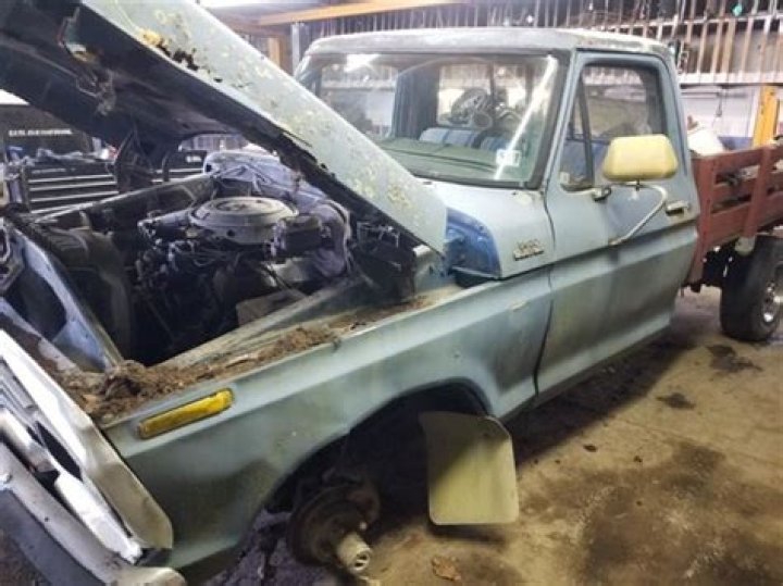 Alvaro Vega Net Worth: Career, Home, Age, Income, All You Need to Know - SarkariResult