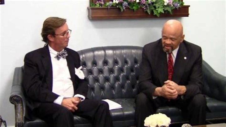 Abram Frank Reynolds Net Worth