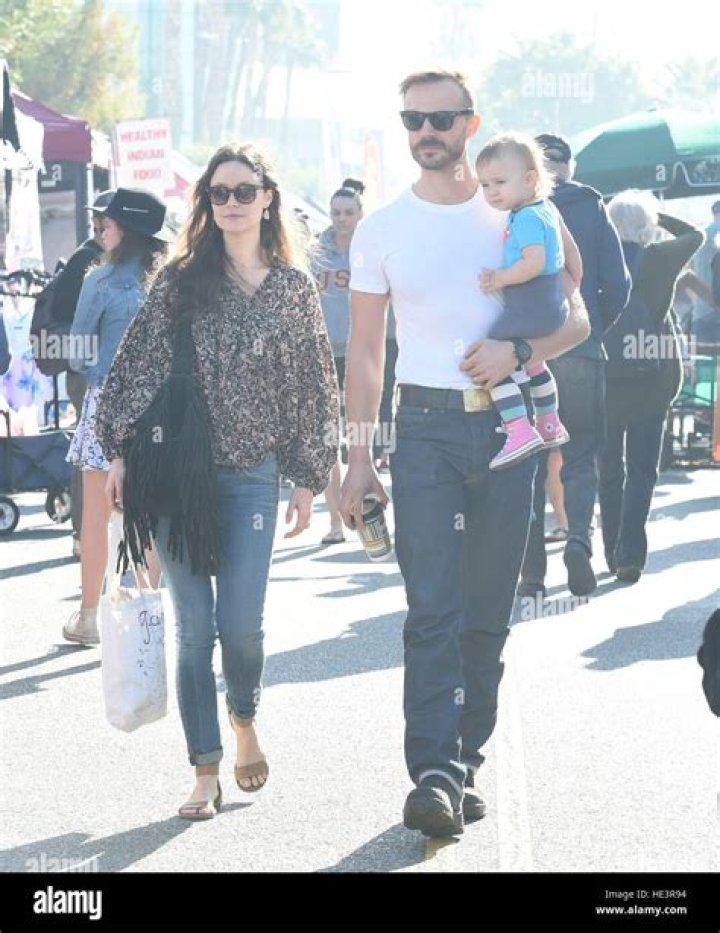 Actress Summer Glau Husband Val Morrison And Children