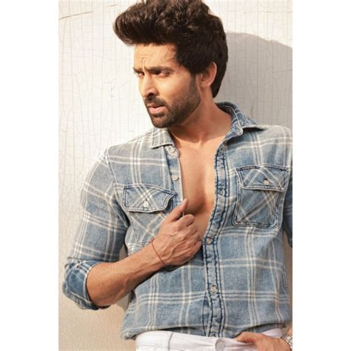 Adhvik Mahajan Height, Weight, Net Worth, Age, Birthday, Wikipedia, Who, Nationality, Biography