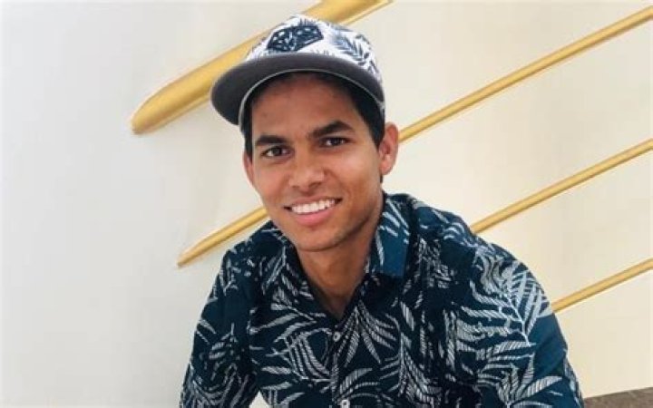 Akash Singh Net Worth