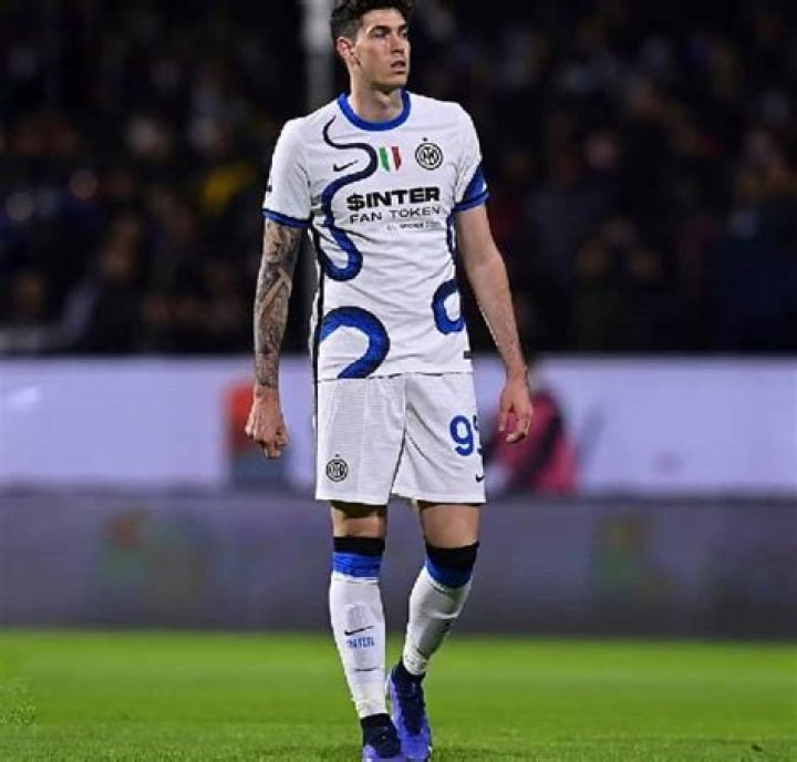 Alessandro Bastoni Height, Weight, Net Worth, Age, Birthday, Wikipedia, Who, Nationality, Biography