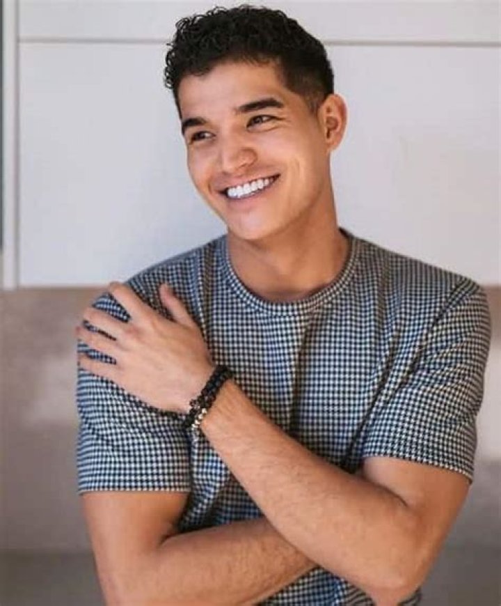 Alex Wassabi Height, Weight, Net Worth, Age, Birthday, Wikipedia, Who, Nationality, Biography