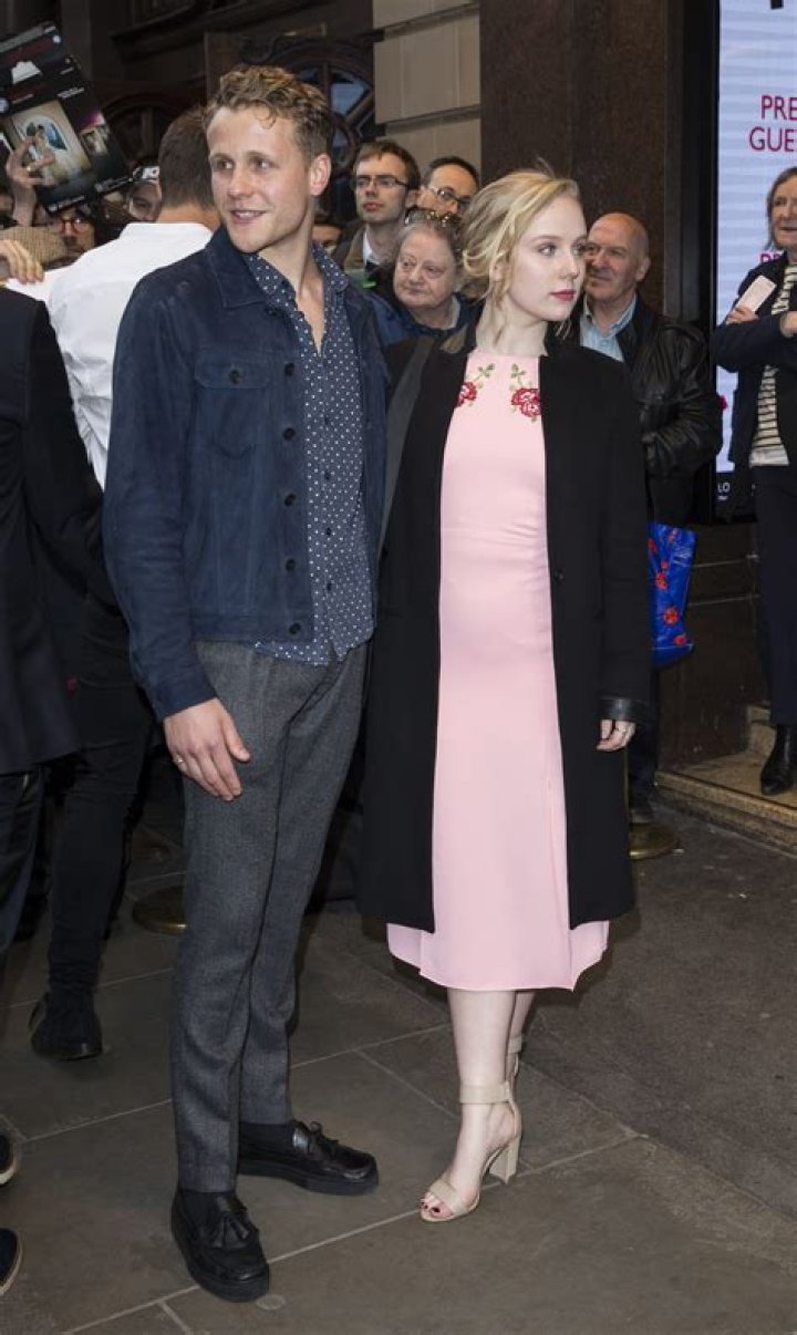 
Alexa Davies Height, Weight, Net Worth, Age, Birthday, Wikipedia, Who, Nationality, Biography 