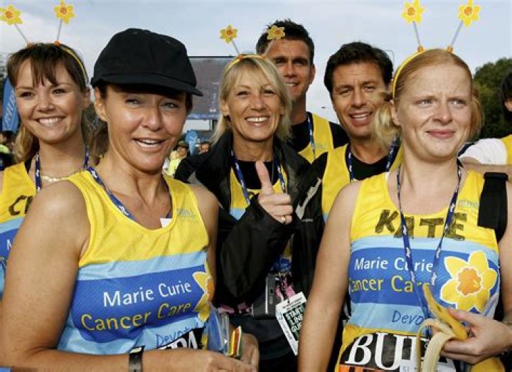 Amanda Burton Net Worth