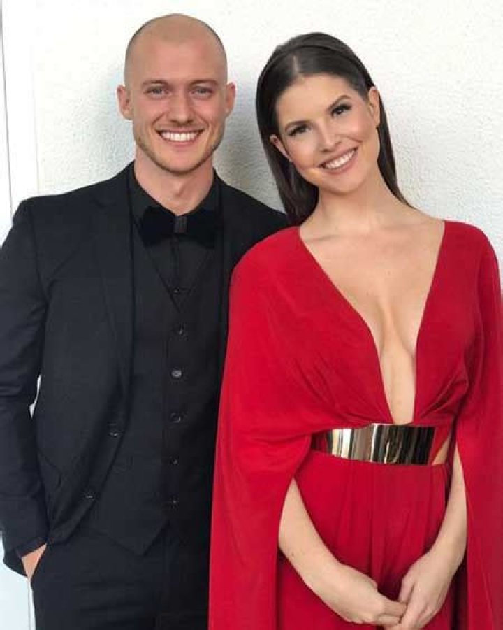 Who is Amanda Cerny Dating? Know Her Dating History and Affairs!