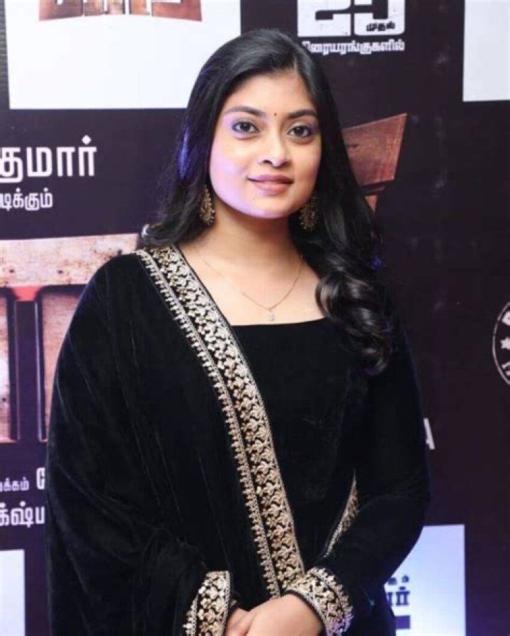 Ammu Abhirami Height, Weight, Net Worth, Age, Birthday, Wikipedia, Who, Instagram, Biography