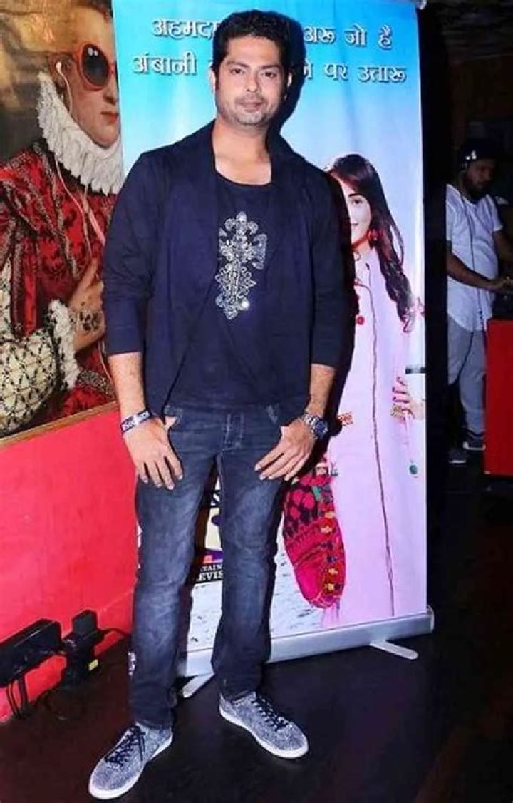 Anand Goradia Net Worth