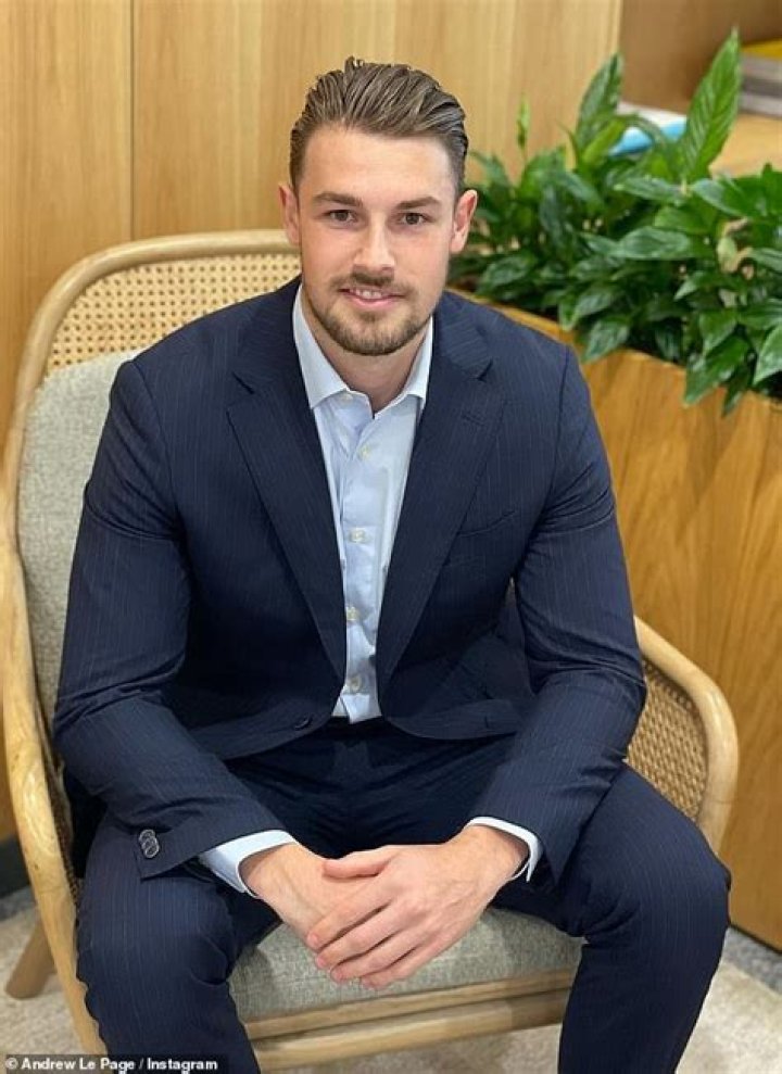 
Andrew Le Page Leaving Love Island, Know why he was leaving? 