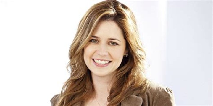 Angela Kinsey (Actress) Net Worth