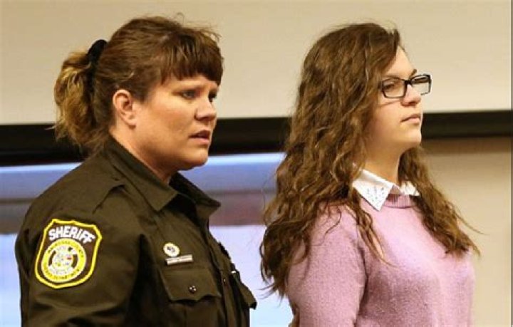 
Anissa Weier Parents | Angie Geyser And Kristi Weier 