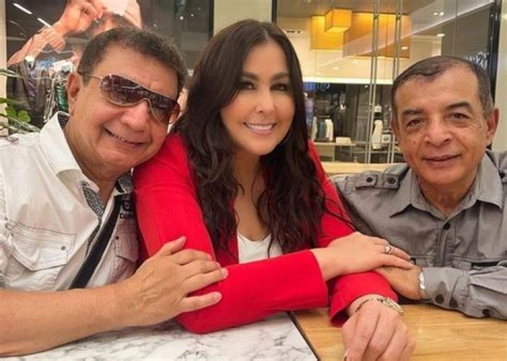 Arelys Henao Siblings | How Tall Is She?