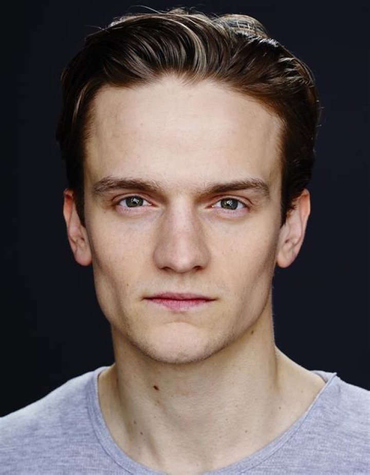 Arnmundur Ernst Björnsson Net Worth