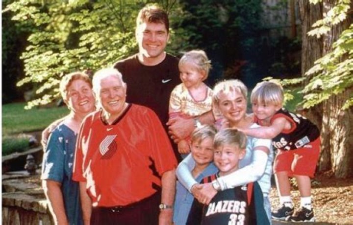 Ausrine Sabonis: 10 Facts To Know About Domantas Sabonis Sister