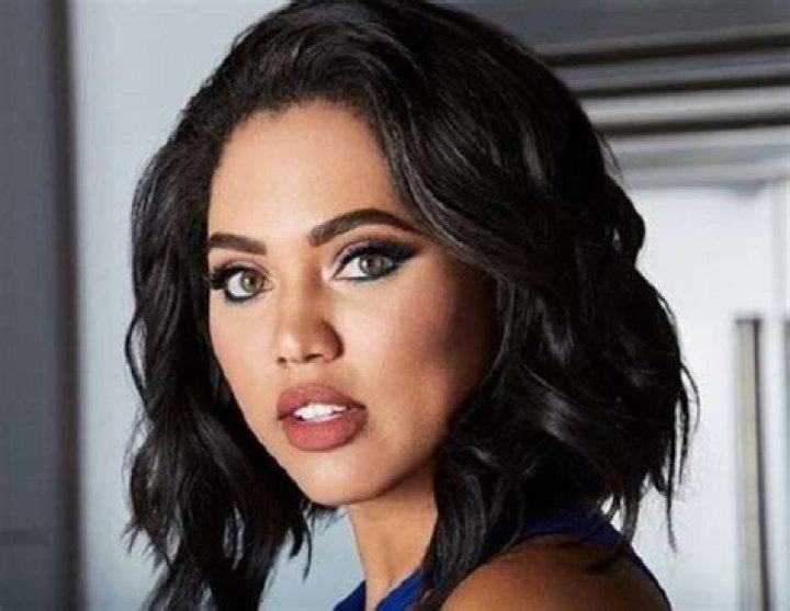Ayesha Disa Alexander Height, Weight, Net Worth, Age, Birthday, Wikipedia, Who, Instagram, Biography