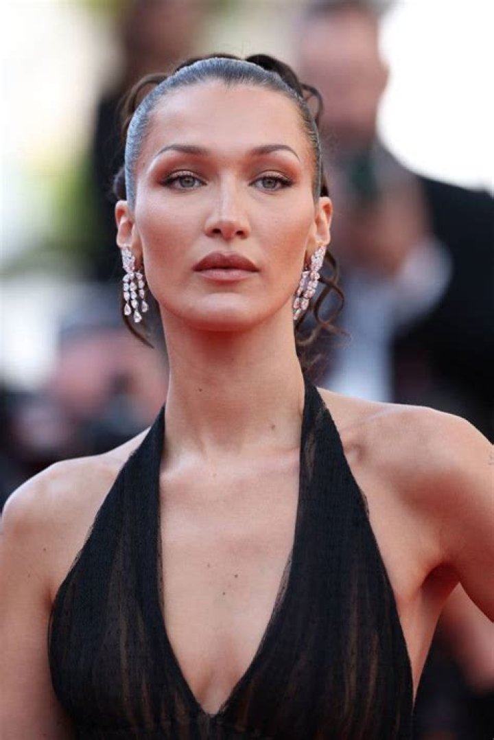 Bella Hadid Height, Weight, Measurements, Bra Size, Shoe Size
