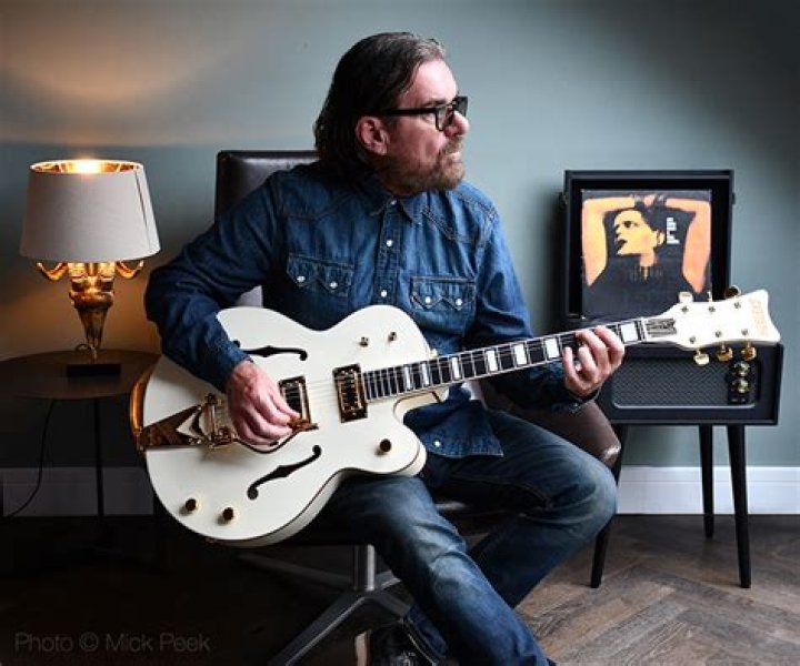 Billy Duffy Net Worth