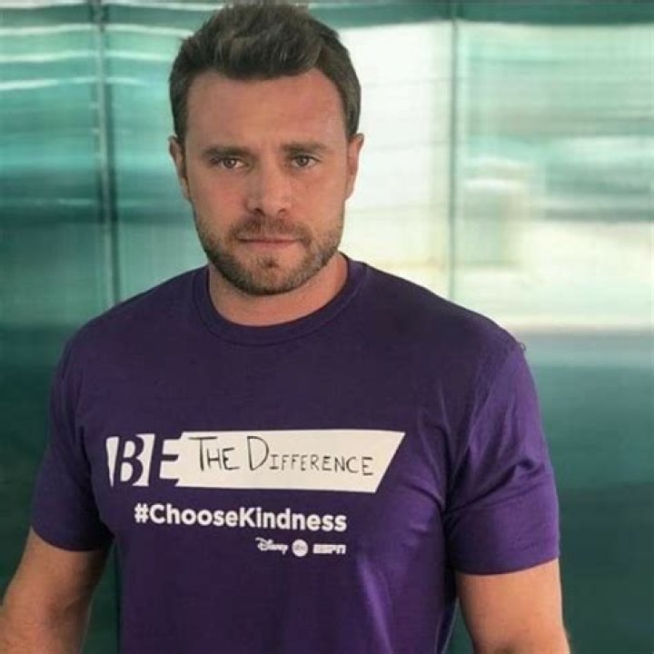 Billy Miller Height, Weight, Net Worth, Age, Wiki, Who, Instagram, Biography