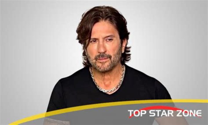 Bobby Larios Net Worth