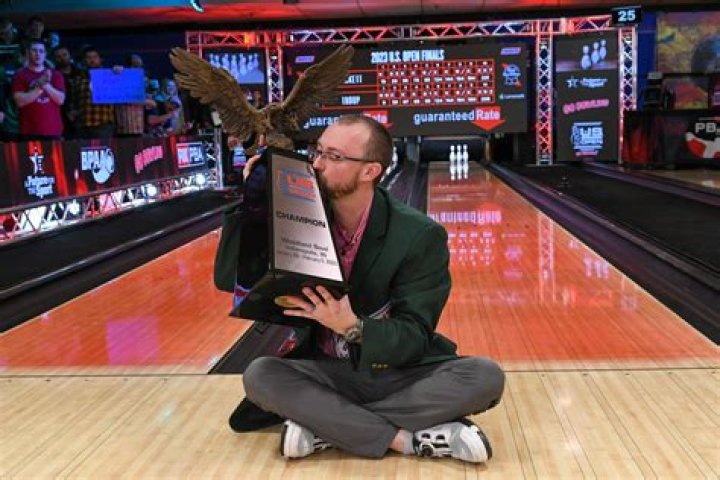 Bowler: EJ Tackett Wife Or Girlfriend -Is He Married? Details To Know