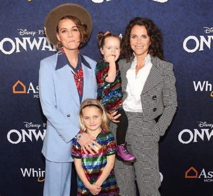 Brandi Carlile Bio, Wiki, Age, Height, Wife, Family, Daughters, The Story, Songs, and Net Worth.