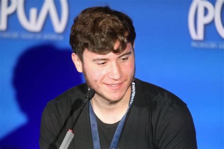 
Brandon Calvillo Height, Weight, Net Worth, Age, Birthday, Wikipedia, Who, Nationality, Biography 