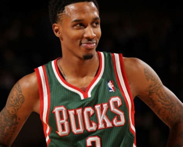 Brandon Jennings’s biography, net worth, fact, career, awards and life story