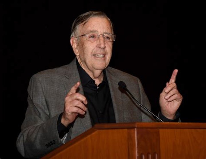 Brent Musburger Age, Wiki, Biography, Wife, Children, Salary, Net Worth, Parents