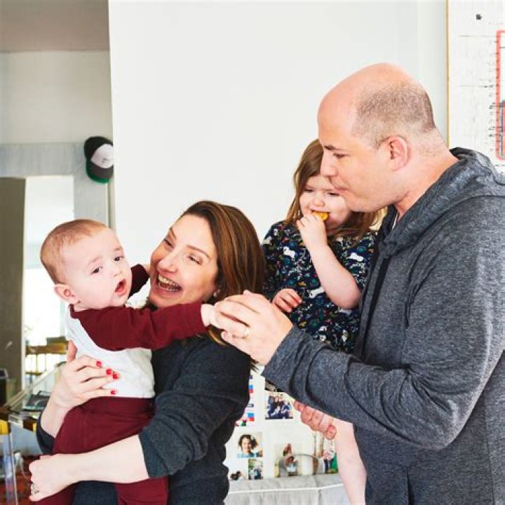 Brian Stelter Parents: Meet Mark Stelter And Donna Stelter