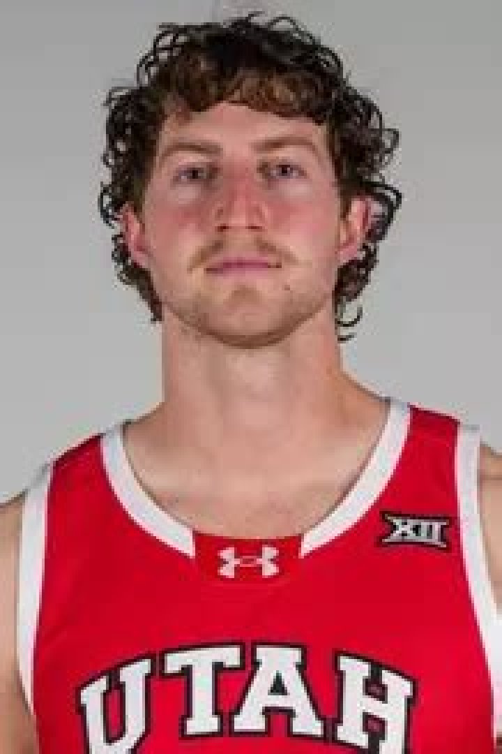 Caleb Lohner Height, Weight, Net Worth, Age, Birthday, Wikipedia, Who, Nationality, Biography