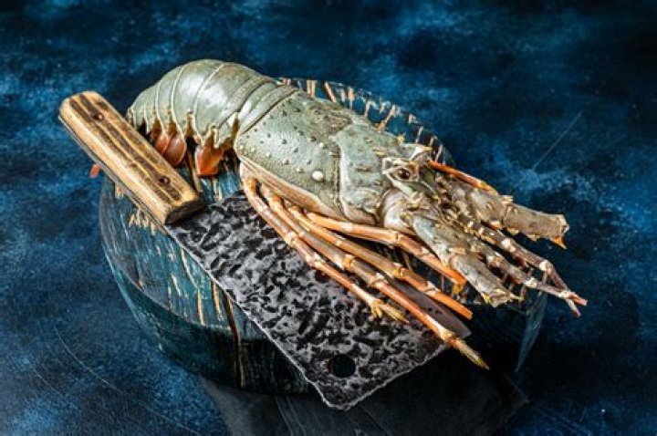 Can you eat raw cod roe