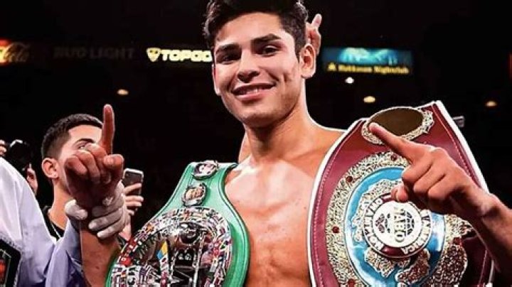 
Cara Garcia Height, Weight, Net Worth, Age, Birthday, Wikipedia, Who, Nationality, Biography 