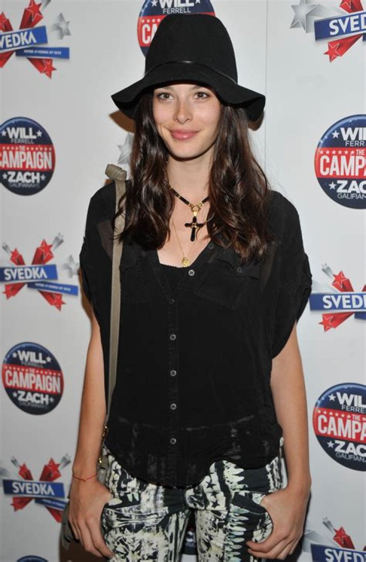 Carly Foulkes Net Worth, Income, Salary, Earnings, Biography