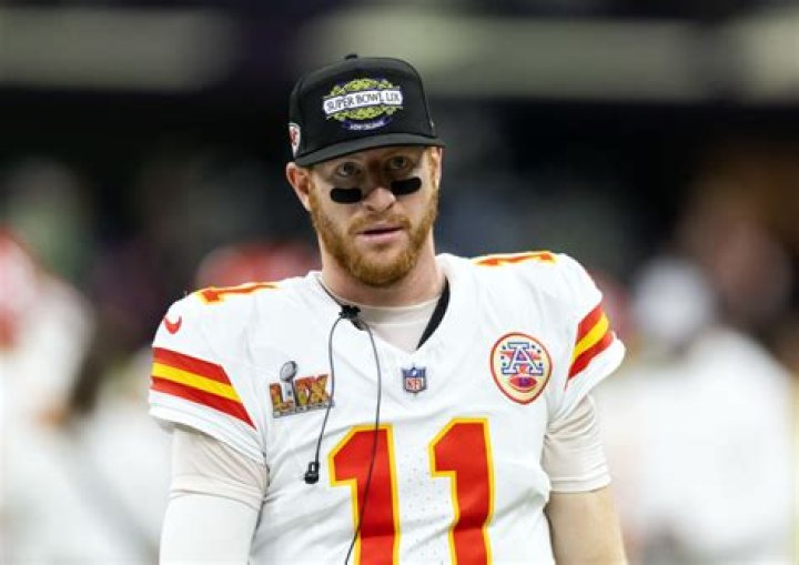 Carson Wentz Age, Wiki, Biography, Body Measurement, Parents, Family, Salary, Net worth
