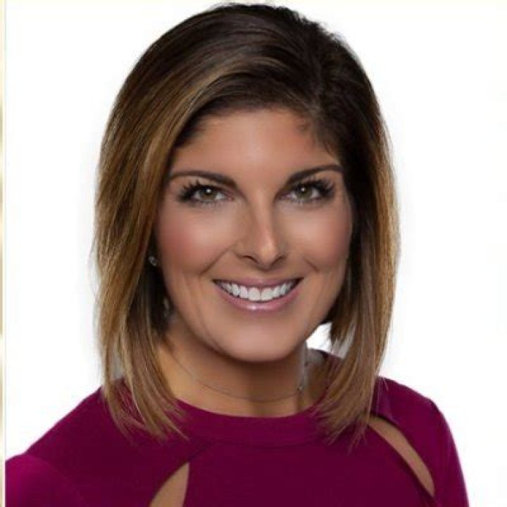 
CBS: Is Angela Brauer Leaving Channel 4, Where Is She Going To Work? 