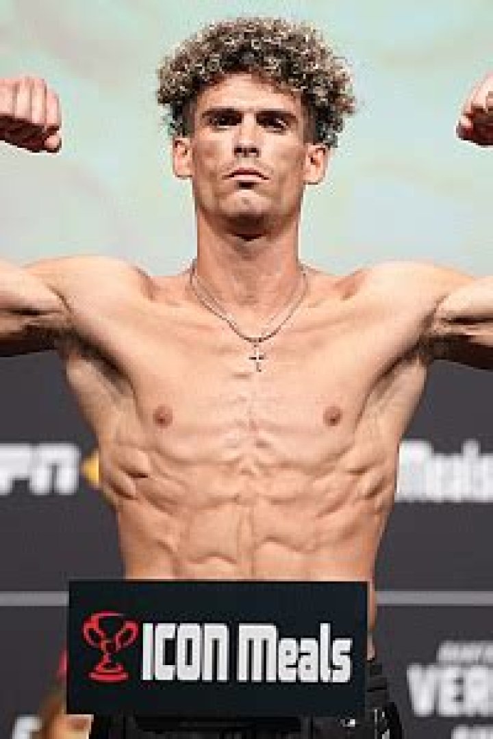 Charlie Ontiveros Height, Weight, Net Worth, Age, Birthday, Wikipedia, Who, Nationality, Biography