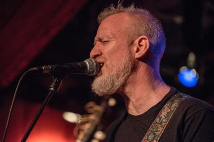 Chris Barron Net Worth