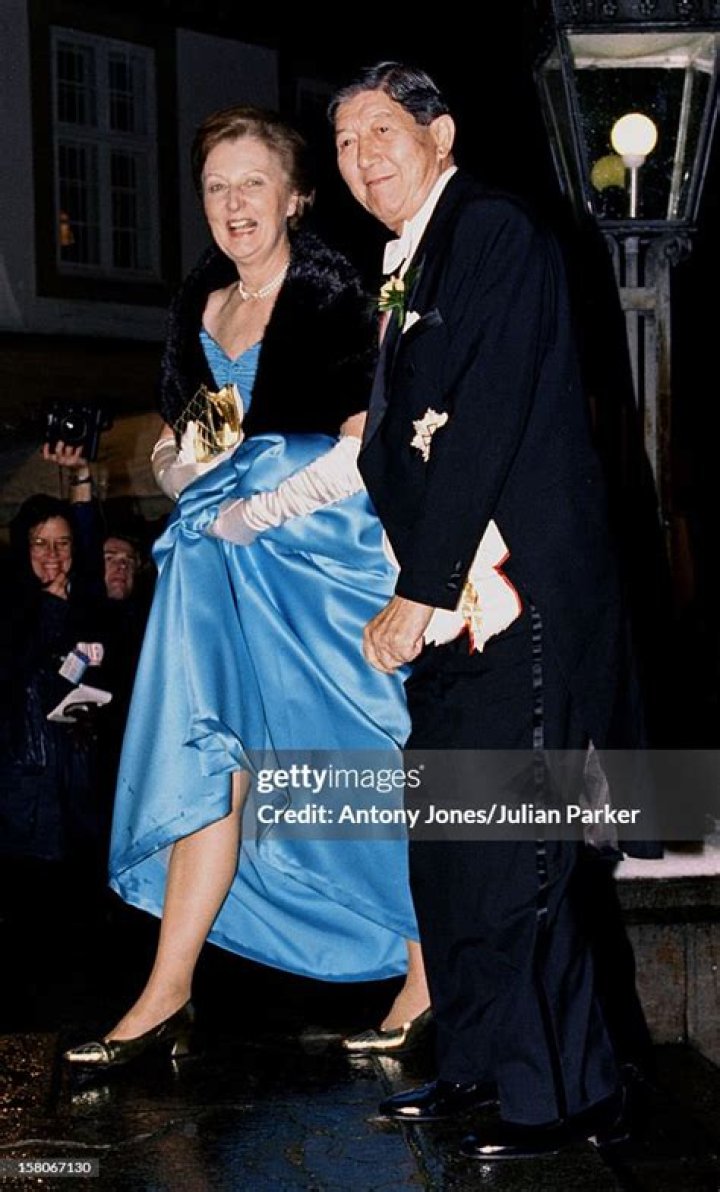 Christa Maria Manley Net Worth