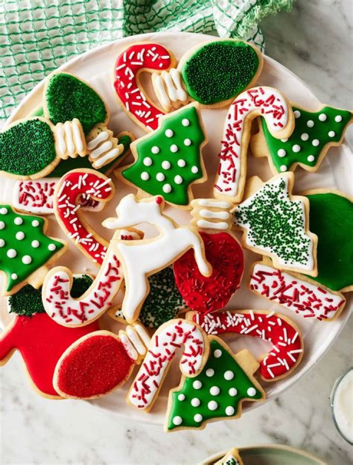Christmas Cookies {easy, delicious, make ahead}