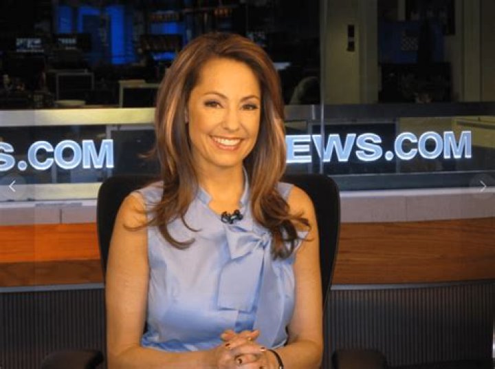 Claudia Cowan Net Worth