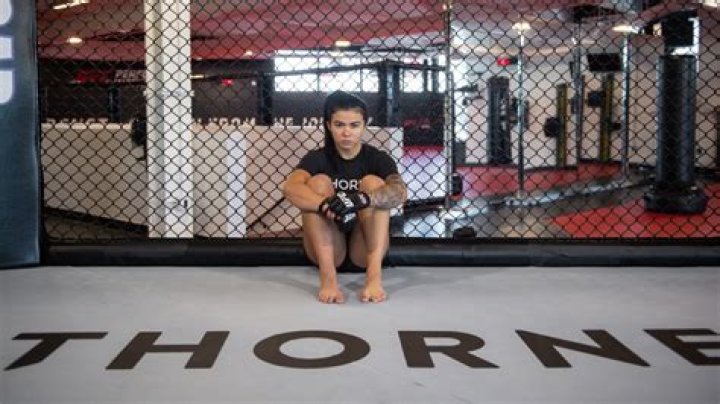 Claudia Gadelha Net Worth