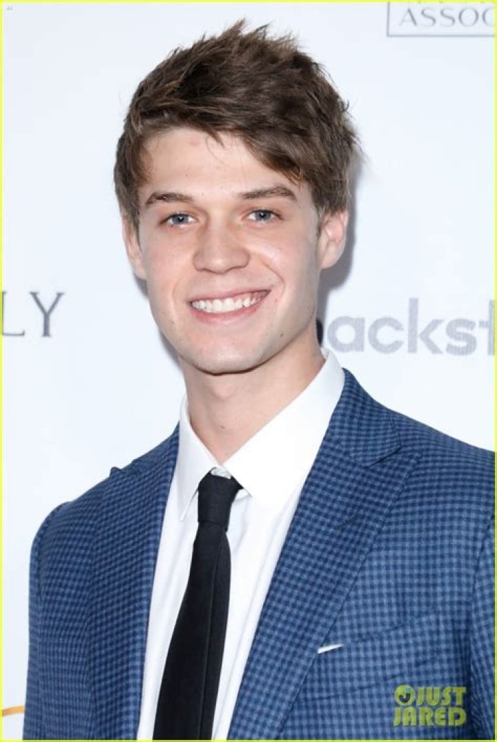 Colin Ford Net Worth